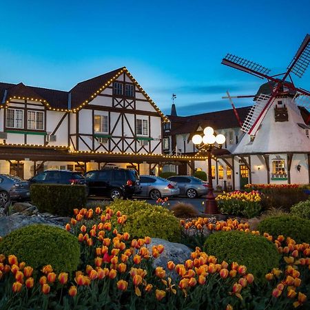 Auld Holland Inn Oak Harbor Exterior foto